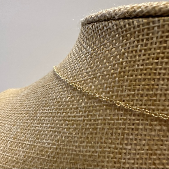 New Swarovski Elements Crystal Necklace- gold w/ faux pearl & clear crystals - Picture 9 of 12